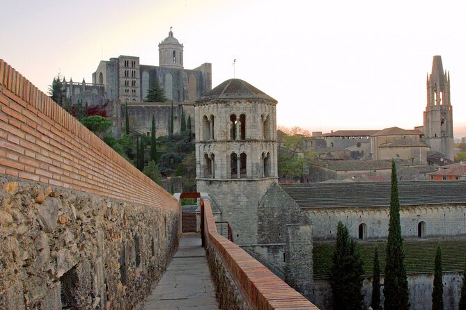Full Day Girona and Besalu Private Tour - Key Points