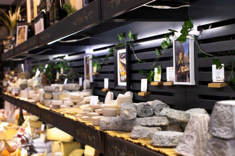 Full-Day gourmet tour & Medoc visit & tasting - Discover Bordeaux’s Charm and the Medoc Vineyards in One Day