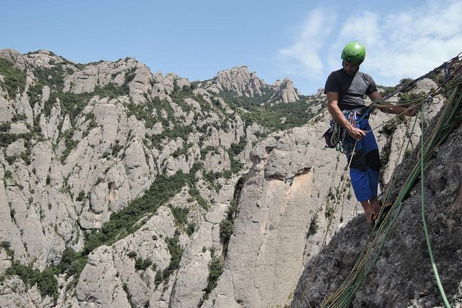 Full-day Guided Rock Climbing Trip in Montserrat, Barcelona - Logistics: Meeting Points and Transportation
