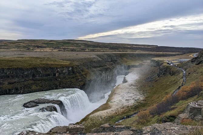 Full-Day Guided Tour in Golden Circle Iceland - Analyzing the Tour’s Highlights and Limitations