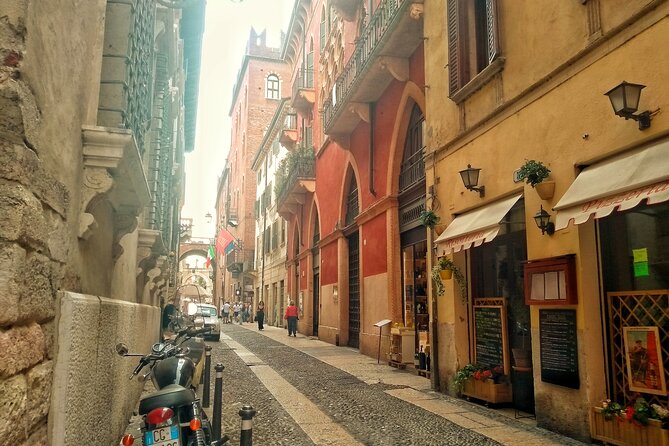 Full Day guided Tour of Verona and Garda Lake - Key Points