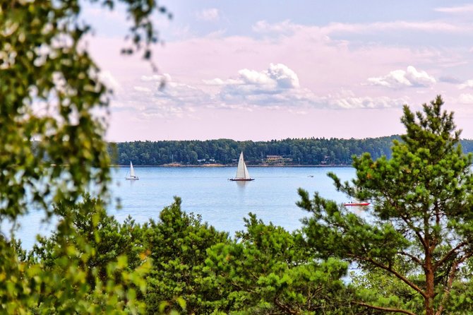 Full-Day Guided Turku and Castle Tour from Helsinki - Practical Tips and Considerations