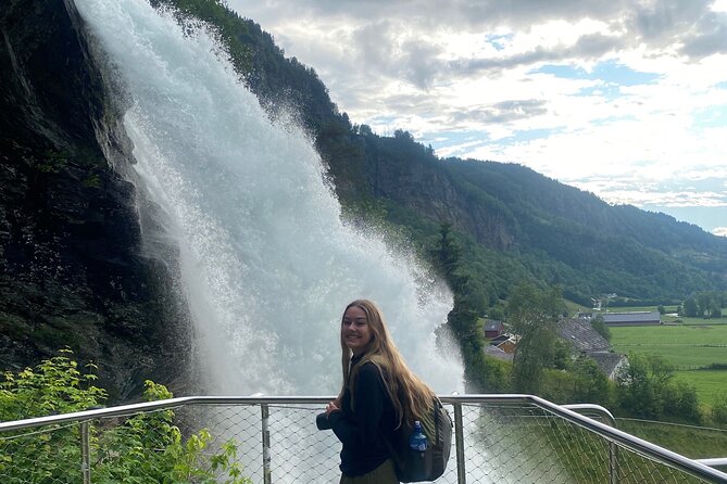 Full Day Hiking Adventure from Bergen to Trolltunga - Key Points