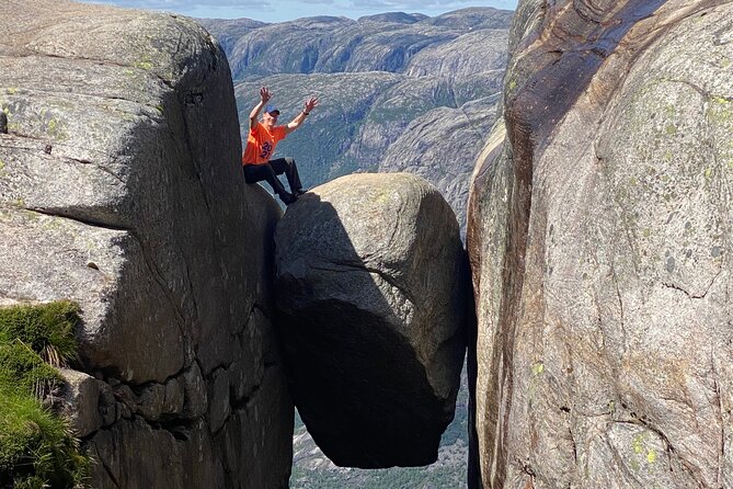 Full Day Hiking Adventure from Bergen to Trolltunga - Who Should Consider This Tour?