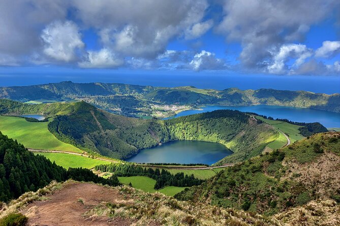 Full Day Hiking Trail Sete Cidades and Ferraria - Logistics and Group Experience