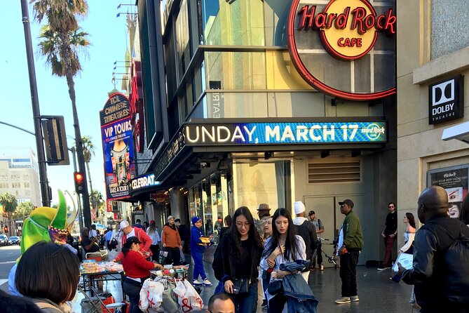 Full Day Iconic Sites Tour of LA from Santa Monica with Six Stops - Beverly Hills and Rodeo Drive: Celebrity Shopping and Glitz