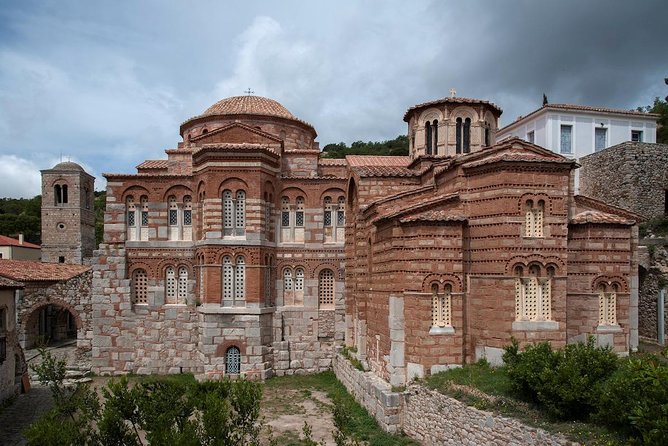 Full-day in Delphi: Explore one of the most famous archaelogical sites of Greece - The Experience of Visiting Delphi with This Tour