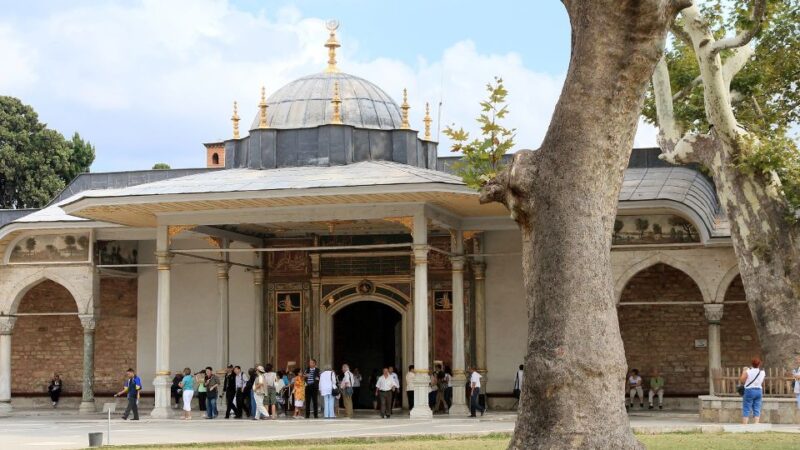 Full Day Istanbul 1, 2 or 3-Day Private City Guided Tour - Bosphorus Cruise and Ottoman Palaces on Day Two
