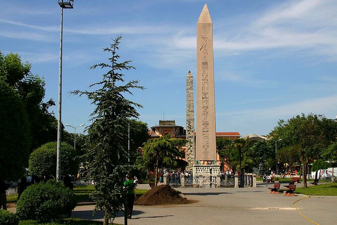 Full Day Istanbul Old City Tour With Expert Local Guide - Walking Through the Grand Bazaar