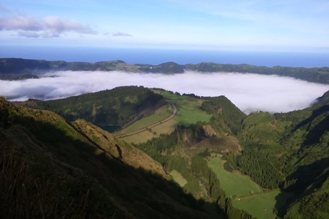 Full-Day Jeep Tour: Sete Cidades and Lagoa do Fogo - Exploring Lagoa do Fogo, One of the Largest Lakes
