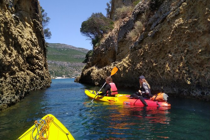 Full Day Kayak and Coasteering Adventure from Lisbon with Lunch - Logistics and Group Experience