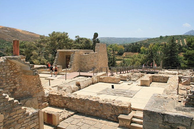 Full-Day Knossos And Heraklion Tour From Chania - Optional Guided Tour in Heraklion