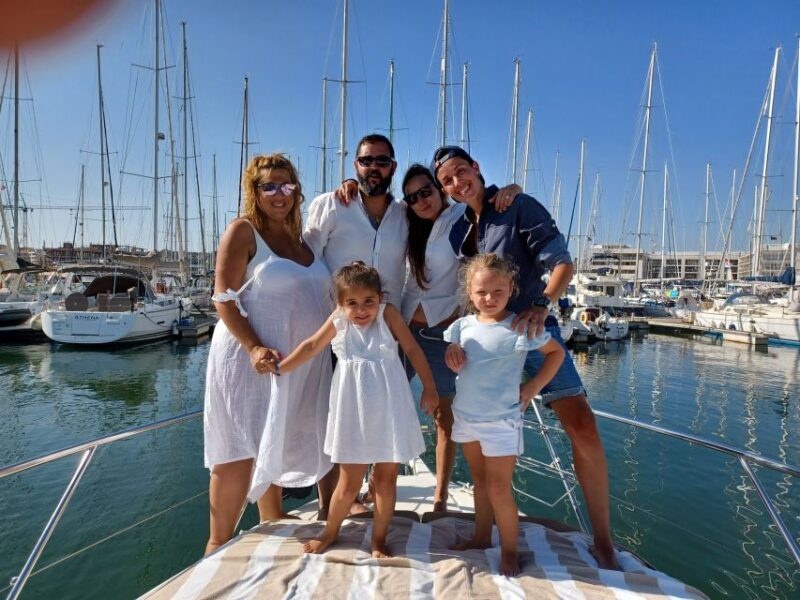 Full Day Luxury Boat Charter - Cruising to Ponte de Piedade’s Stunning Rock Formations and Caves