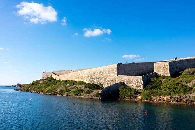 Full Day Mahon Harbour, Binibeca and Xoroi Cave Tour in Minorca - Timing, Pacing, and Tips for Participants