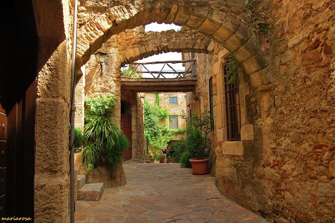 Full Day Medieval Costa Brava - Logistics: Pickup, Transport, and Group Size