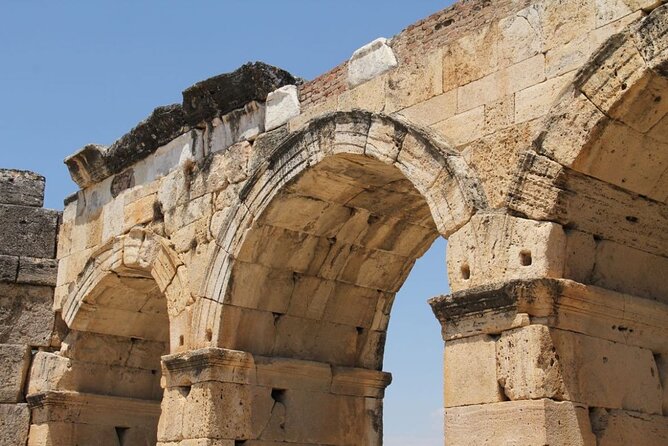 Full Day Pamukkale and Hierapolis Tour from Izmir - Lunch and Local Crafts in Pamukkale
