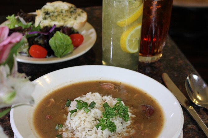 Full Day Plantation -N- Swamp Tour in New Orleans - Discovering Wildlife on the Cajun Pride Swamp Tour