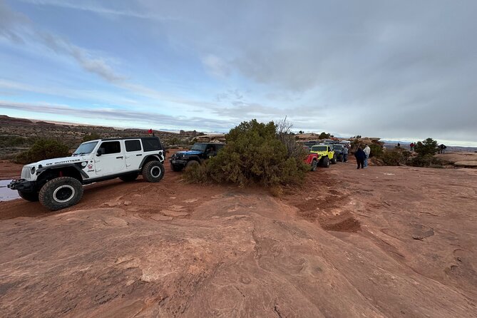 Full Day Private 4x4 Guided Jeep Experience in Moab - Logistical Details and Meeting Arrangements