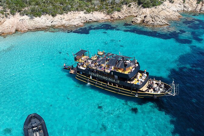 Full day private archipelago tour in La Maddalena - Exclusive Stops at Cala dell’Amore and the Natural Pools