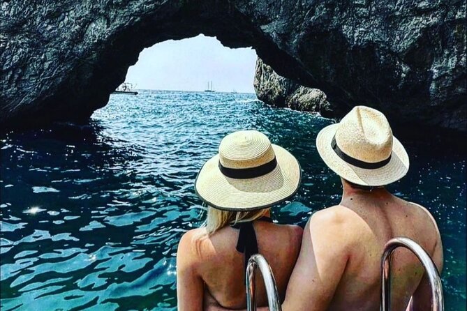 Full Day Private Boat Tour Along the Amalfi Coast - Navigating the Amalfi Coast: From Positano to Praiano and beyond