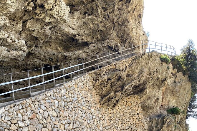 Full-Day Private Capri, Anacapri & Blue Grotto Tour from Sorrento - Logistics and Comfort: How the Tour Operates