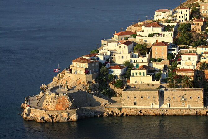 "Full-Day Private Excursion to Hydra Island from Athens" - Reaching Hydra at Metochi: Convenient Ferry Options