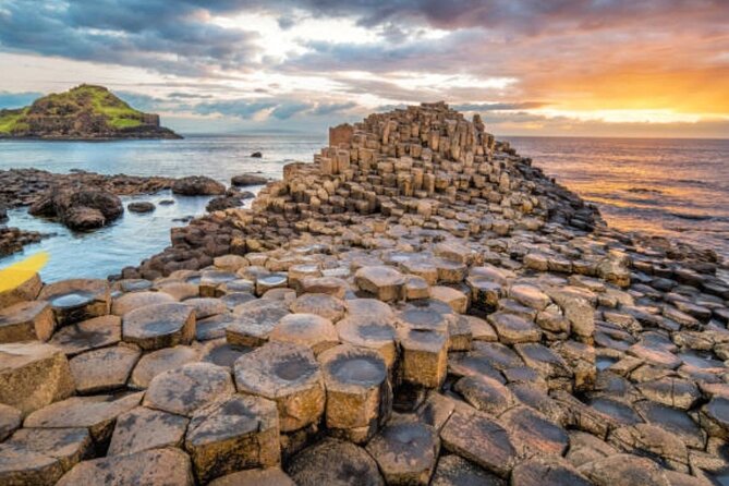 Full Day Private Giant's Causeway Tour - Visiting Carrickfergus Castle: A Norman Fortress