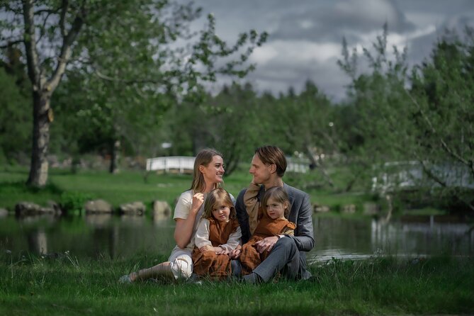 Full-Day Private Golden Circle Photography Tour in Iceland - Visiting Kerid Crater’s Vibrant Colors