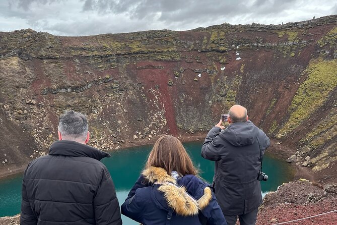 Full Day Private Guided Tour in Golden Circle of Iceland - Exploring Kerið Volcanic Crater Lake