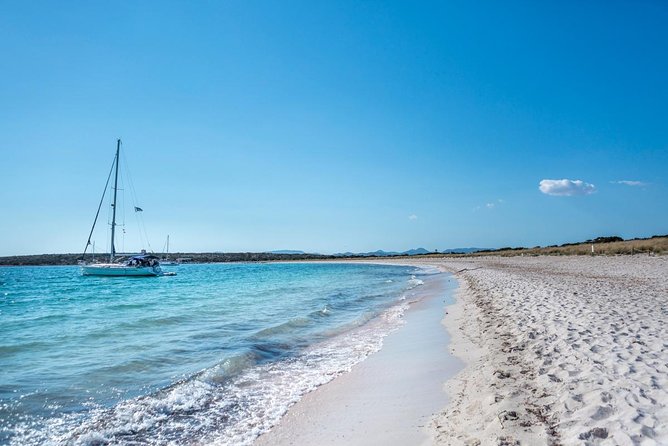 Full-Day Private Ibiza and Formentera Charter Cruise - Exploring S’Espalmador: A Natural Paradise