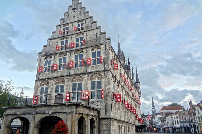 Full Day Private Kinderdijk and South Holland Tour - Visiting Rotterdam: The Modern Dutch City