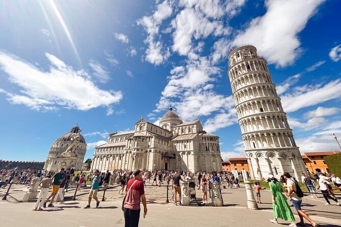 Full-Day Private Pisa and Lucca Tour from Florence - Exploring Lucca at Your Own Pace