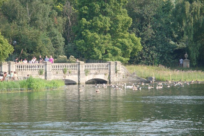 Full-Day Private Spirit of London Black Cab Tour - Key Points