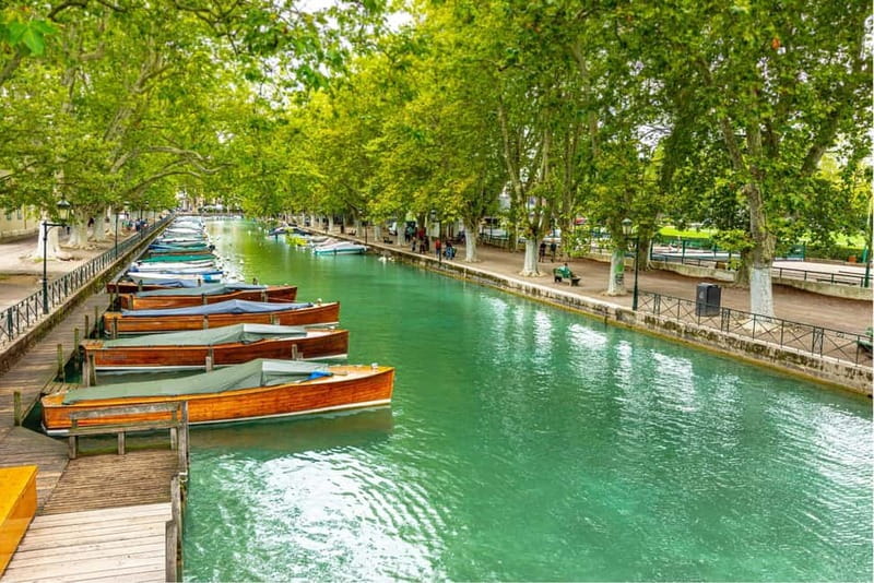 Full-day private tour from Geneva to Annecy - Who Should Consider This Tour?