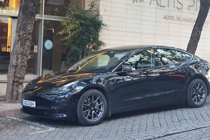 Full Day Private Tour from Porto to Lisbon - Nazaré: The Surfing Paradise and Coastal Gem