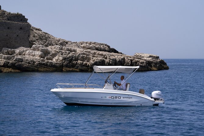 Full Day Private Tour from Sorrento to Capri by speedboat - Visiting Capri’s White Grotto and Green Grotto