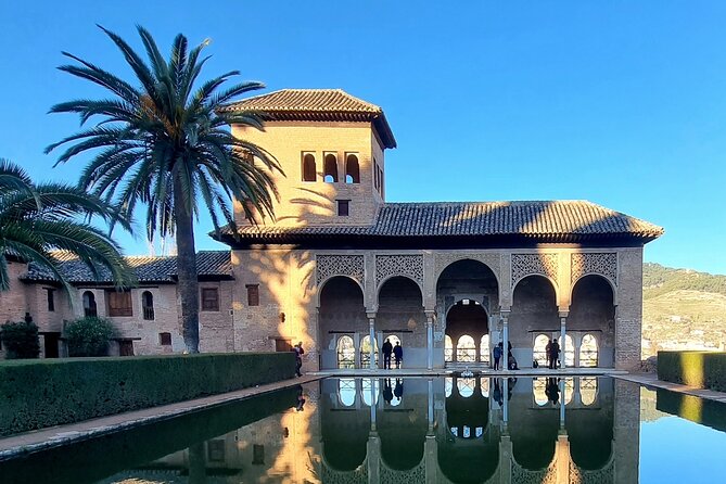 Full Day Private Tour in Alhambra from Malaga - Practical Details: Inclusions and What to Expect