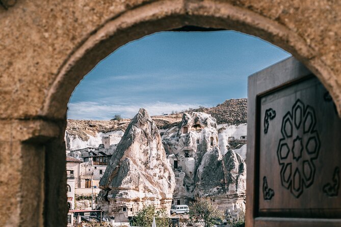 Full Day Private Tour in Cappadocia with Guide and Vehicle - Discovering Pigeon Valley and the Art of Ceramics in Avanos