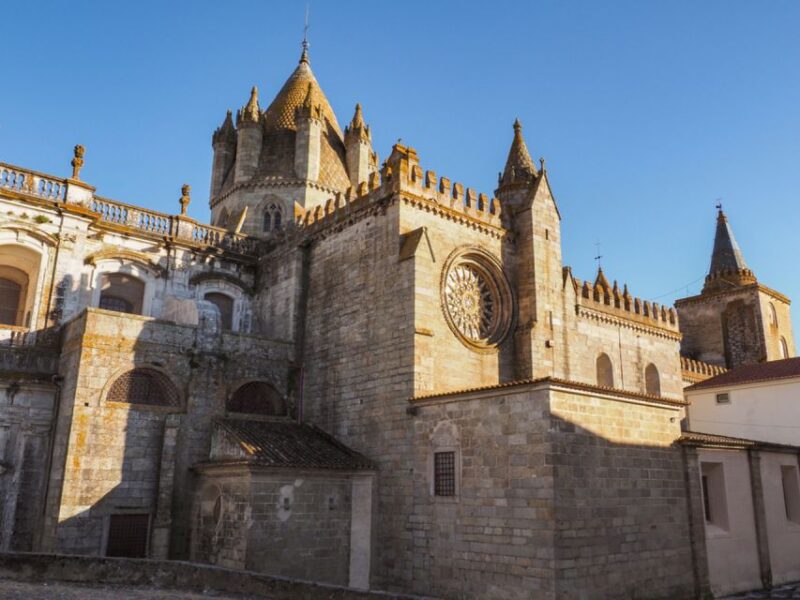 Full-Day Private Tour in Évora with Winery Tour from Lisbon - Explore the Charm of Évora on a Private Full-Day Tour from Lisbon