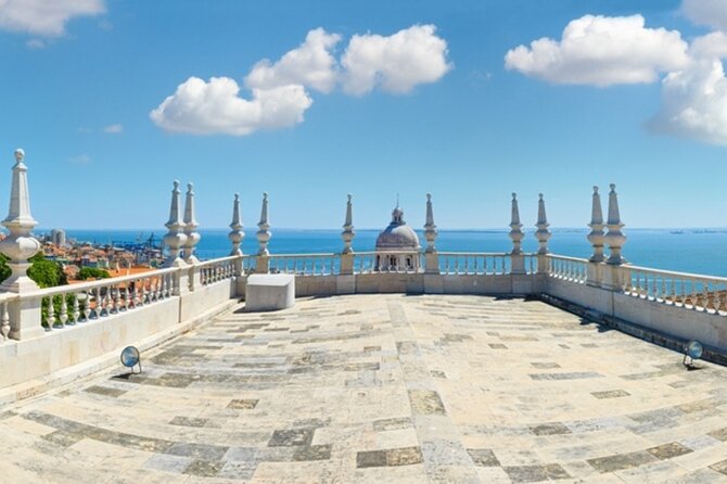 Full-Day Private Tour in Lisbon - Strolling Along Rua Augusta and Praça do Comércio