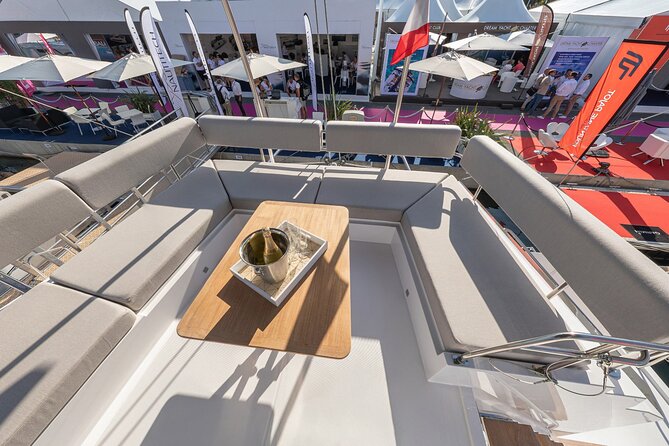 Full-Day Private Tour in Santorini by Luxury Catamaran - Volcanic Hot Springs at Palea Kameni