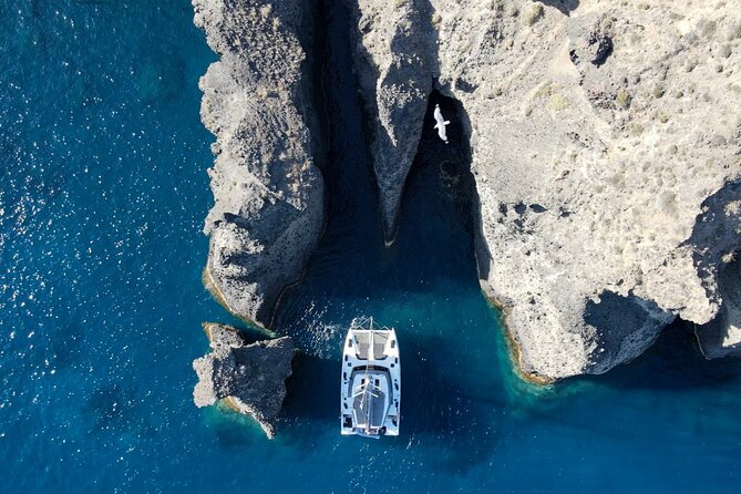 Full-Day Private Tour in Santorini by Luxury Catamaran - Discovering Oia’s Famous Sunset and Village Charm