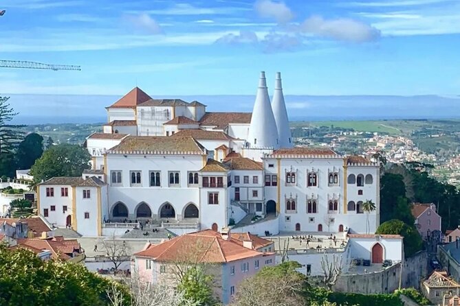 Full-Day Private Tour in Sintra and Cascais - Discover Sintra’s Stunning Palaces and Gardens