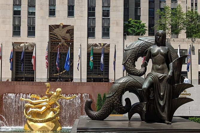 Full Day Private Tour of Manhattan by Foot, Subway and Ferry - Key Points