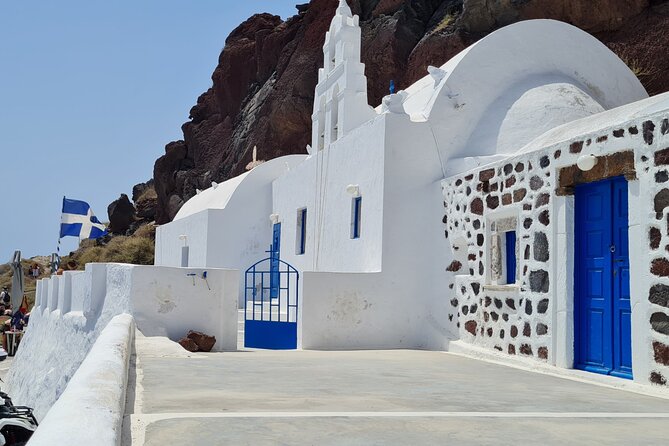 Full-Day Private Tour of Santorini Caldera & The Most Famous Sightseeing - Megalochori: Traditional Charm and Vineyards