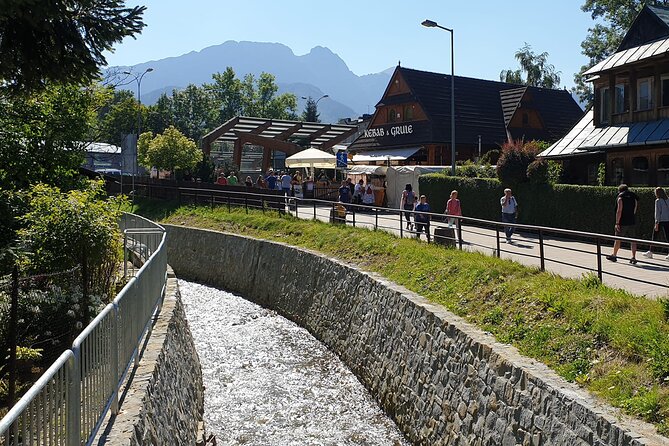 Full-Day Private Tour of Slovakia Treetop Walk and Zakopane - Ease of Booking and Cancellation