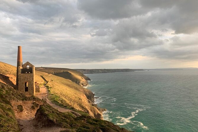 Full day private tour of the North Coast of Cornwall - Coffee Break at Newquay’s Headland Hotel and Fistral Beach