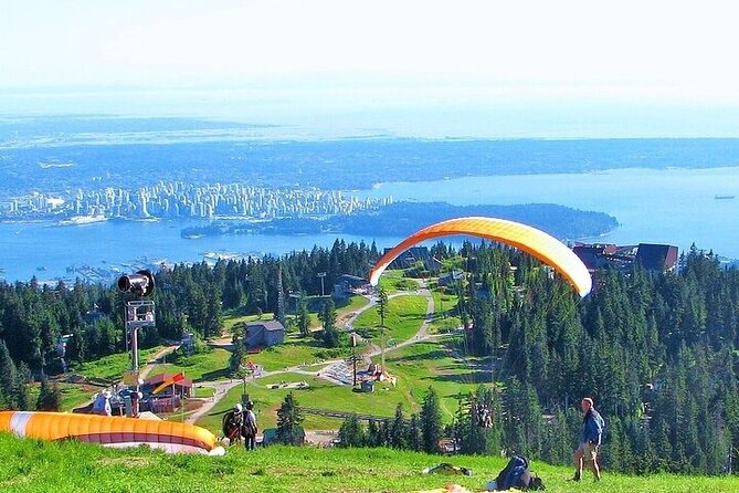 Full Day Private Tour of Vancouver BC Canada from Seattle - Visiting the Famous Capilano Suspension Bridge Park