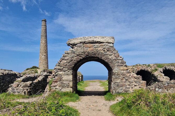 Full Day Private Tour of West Cornwall - Capture the Magnificence at Lands End