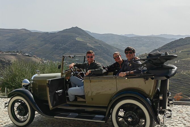 Full Day Private Tour to Douro - Vintage Experience - Michelin-Starred Lunch at DOC with Six-Course Menu